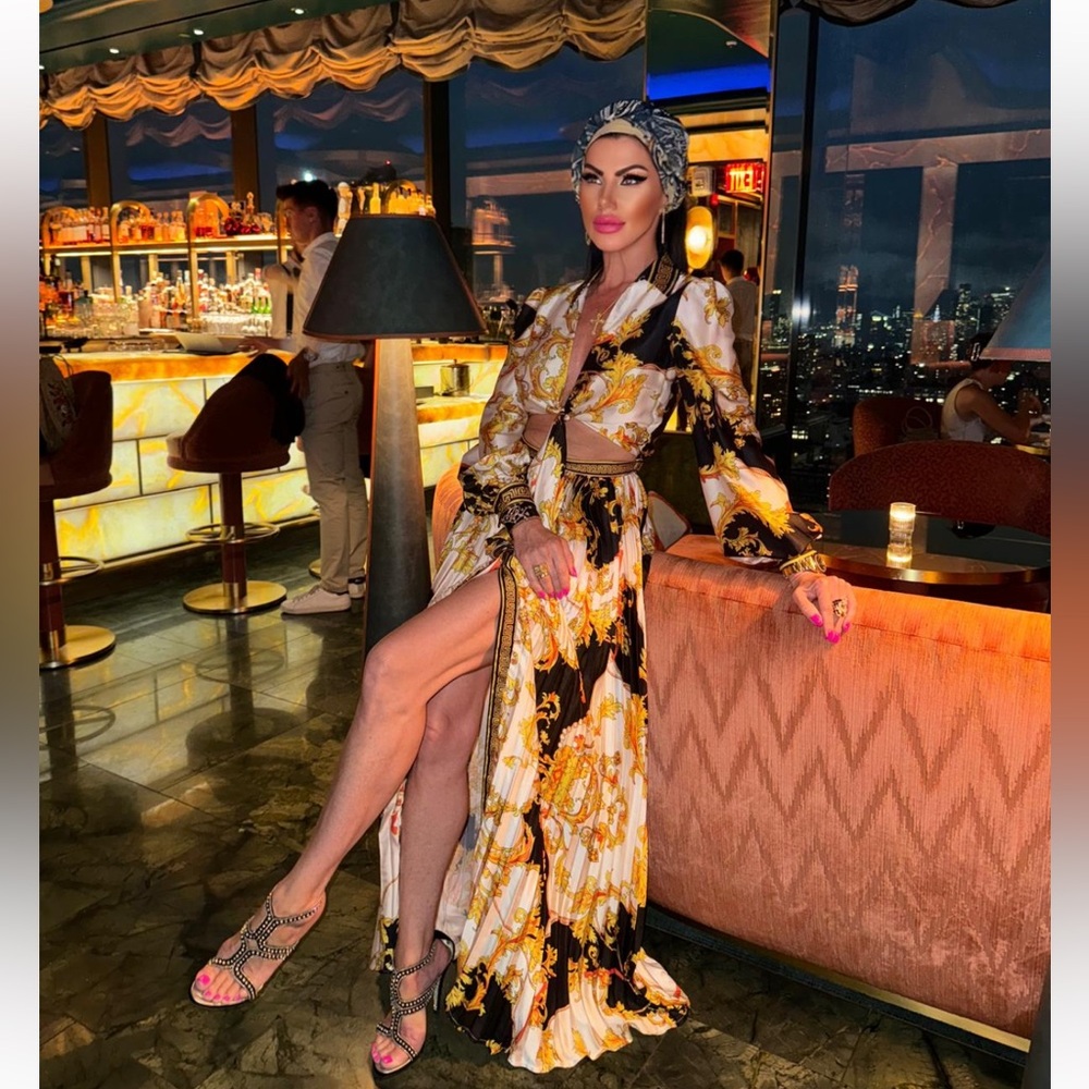 Elegant Floral Maxi Dress